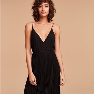 Beaune Aritzia Dress Black Small